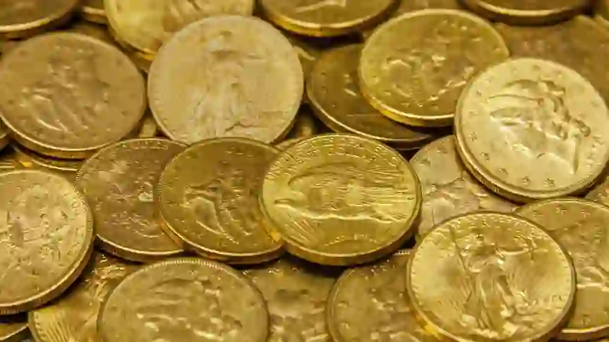 If You Had Invested $1,000 in Gold 10 Years Ago, Here’s How Much Money You’d Have Today