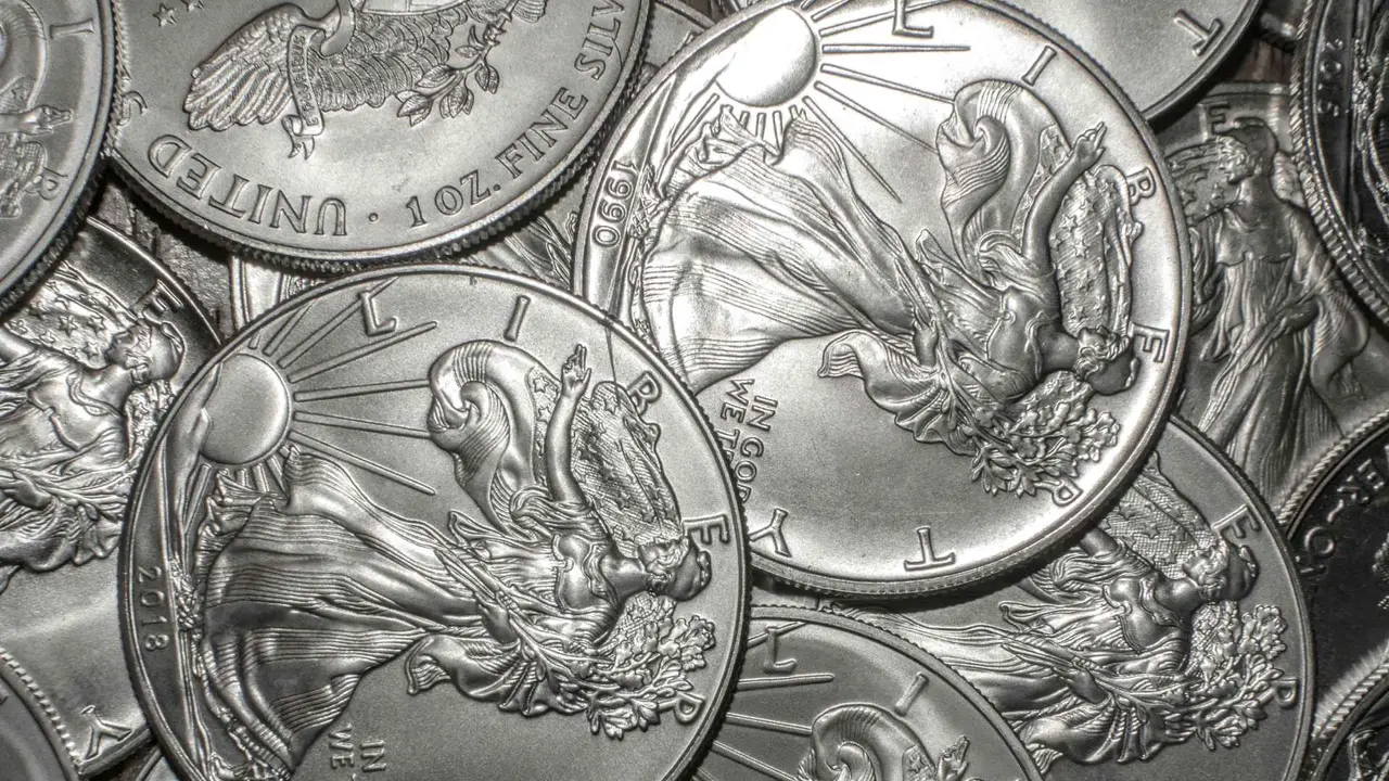 One troy ounce of Fine Silver.