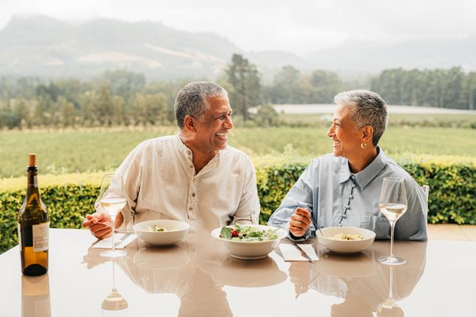 Financial Planning Experts: 5 Signs You’re Ready To Retire in 2024