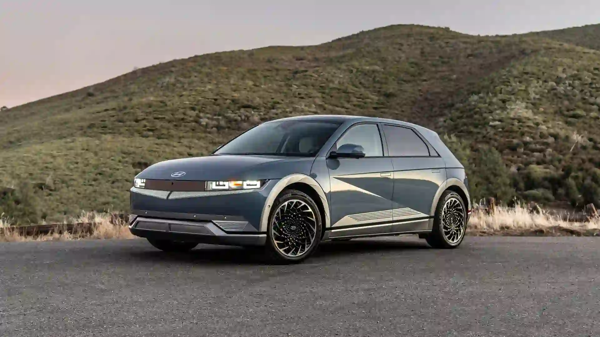 Top 6 Cars Best for the Nuclear Family Lifestyle