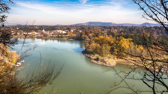 Willamette river in sunny autumn day.