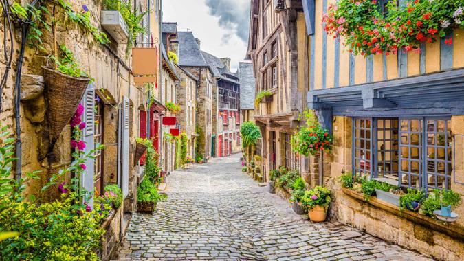 6 Surprisingly Affordable Places To Retire in France