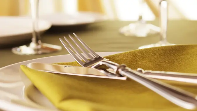 Elite Eats: The Restaurants Where Only Millionaires Reserve Tables
