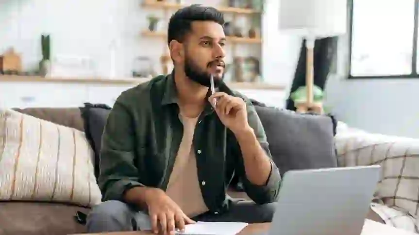 The 2026 Investor’s Dilemma: Play It Safe or Chase the AI Boom?