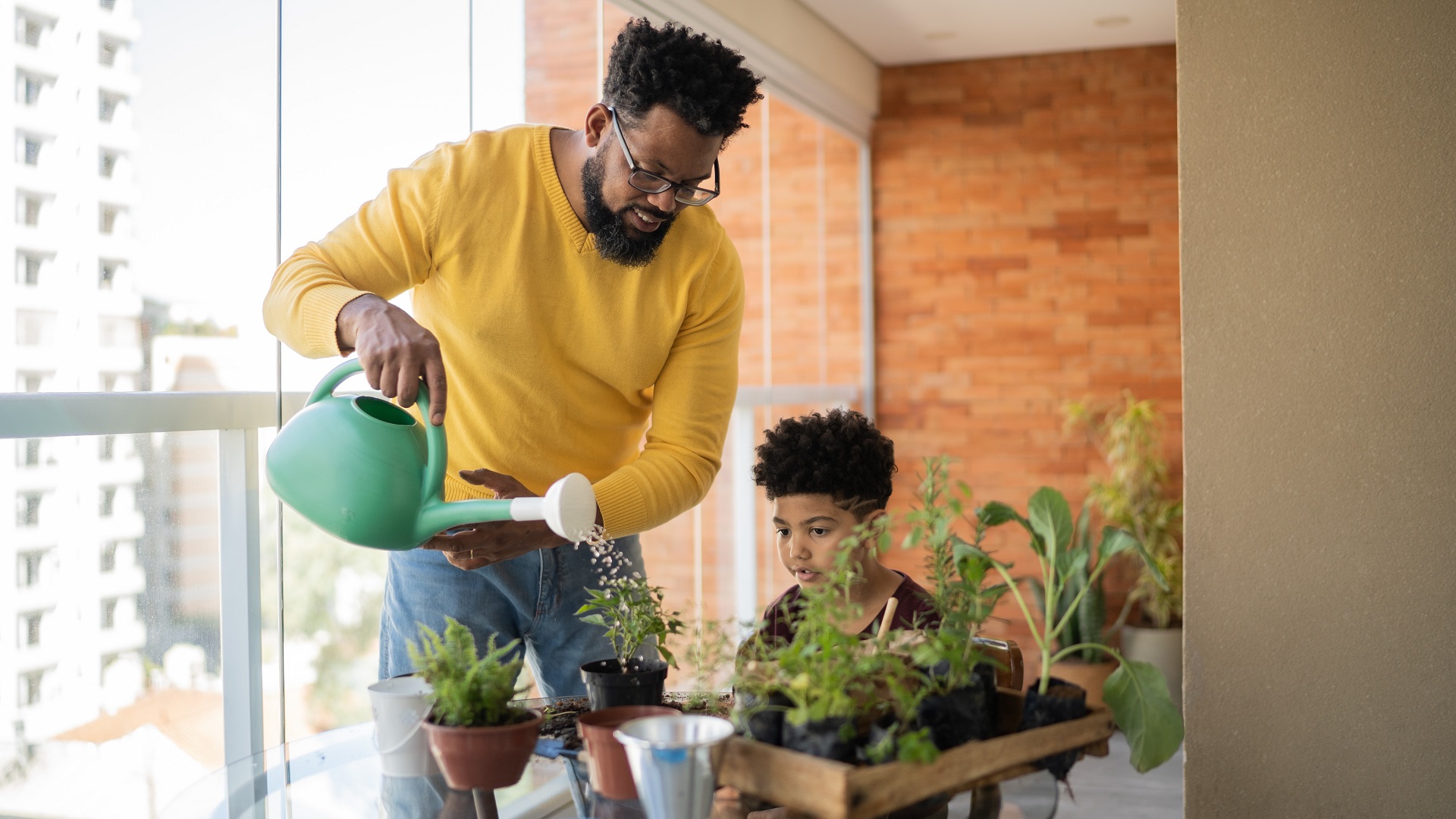 Dad Doesn’t Want a Tie: 5 Father’s Day Gifts He’ll Actually Use (and You Can Afford)