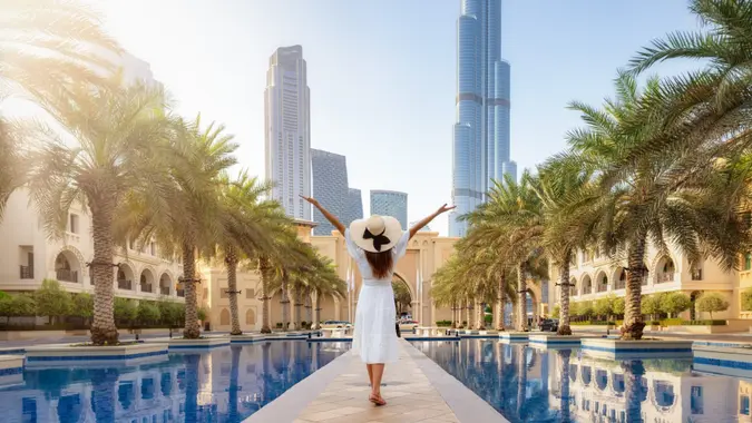 Traveling Rich: The Cost To Vacation in Dubai Like the Wealthy