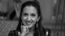 The Richer Way Podcast, Season 3, Episode 11: Mastering Side Hustles and Principles of Financial Freedom with Paula Pant