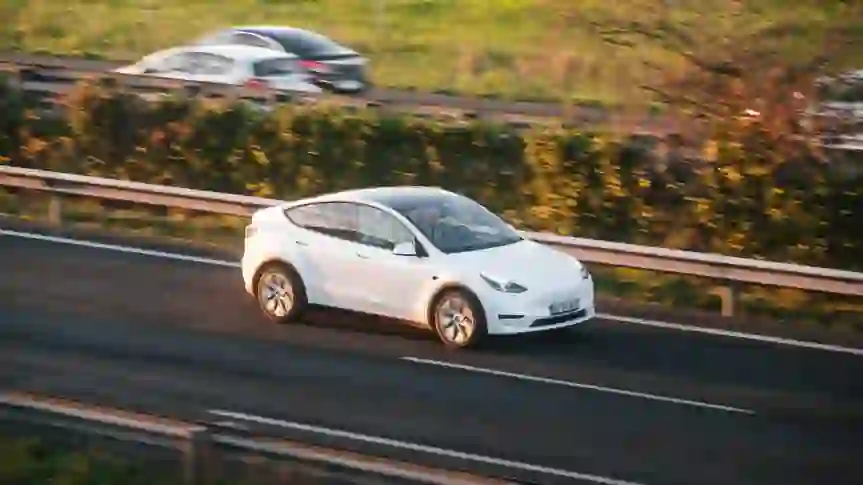 15 Longest-Lasting Luxury Car Brands