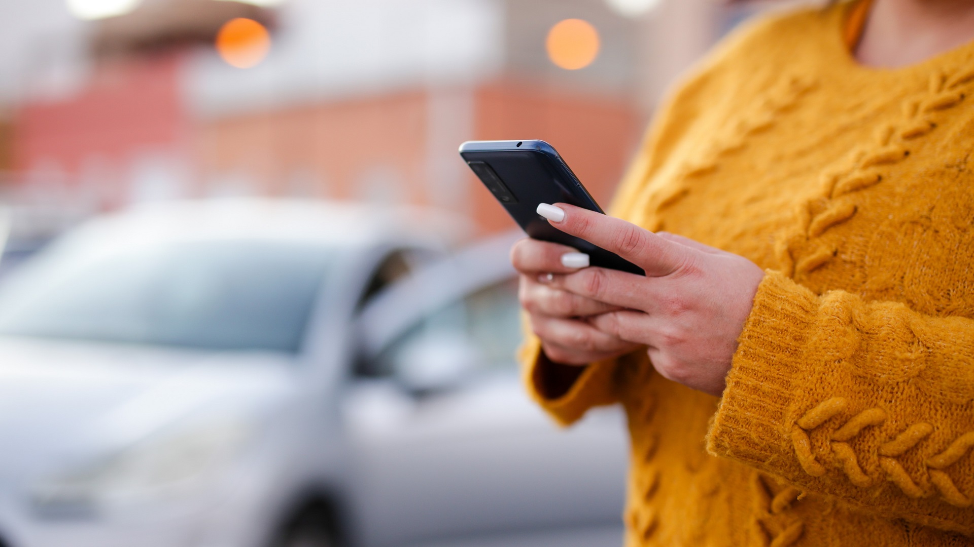 Am I Overpaying For Car Insurance 3 Signs You're Overpaying On Car Insurance | GOBankingRates