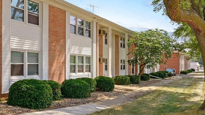 Urbandale Iowa Zillow