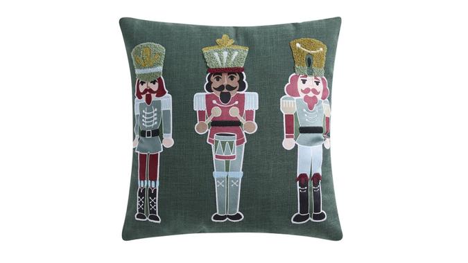 holiday_time_nutcracker_pillow