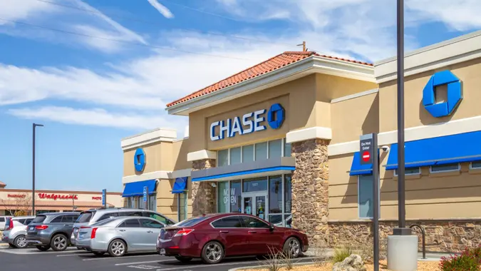 Parking lot view of the outside facade of the Chase bank building in the town of Apple Valley, California