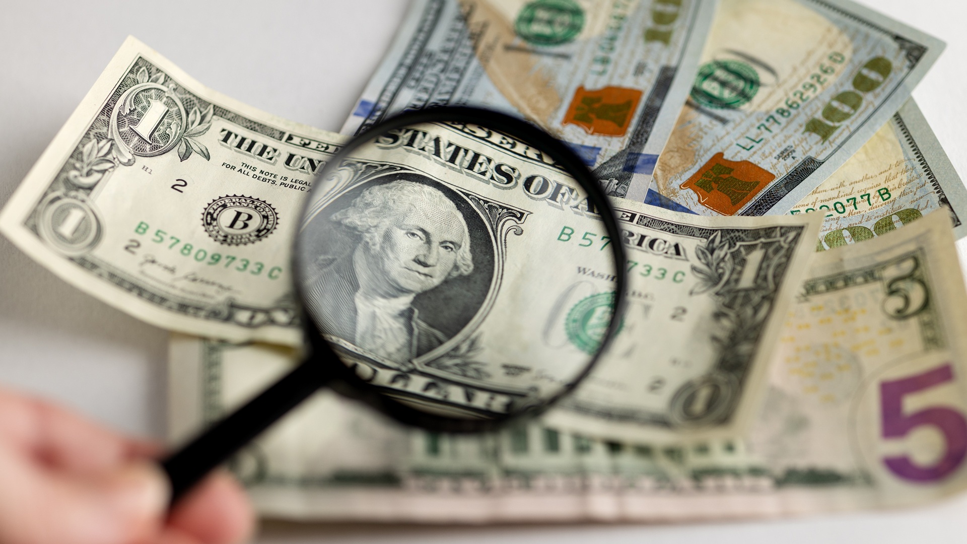 Debunking the Myth: Is the U.S. Dollar About to Collapse?