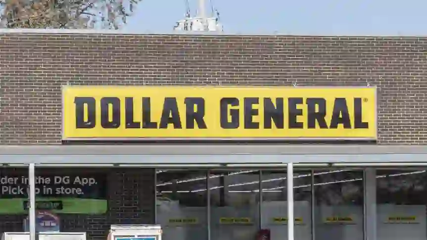 Hosting New Year’s Eve? 6 Best Grocery Deals From Dollar General