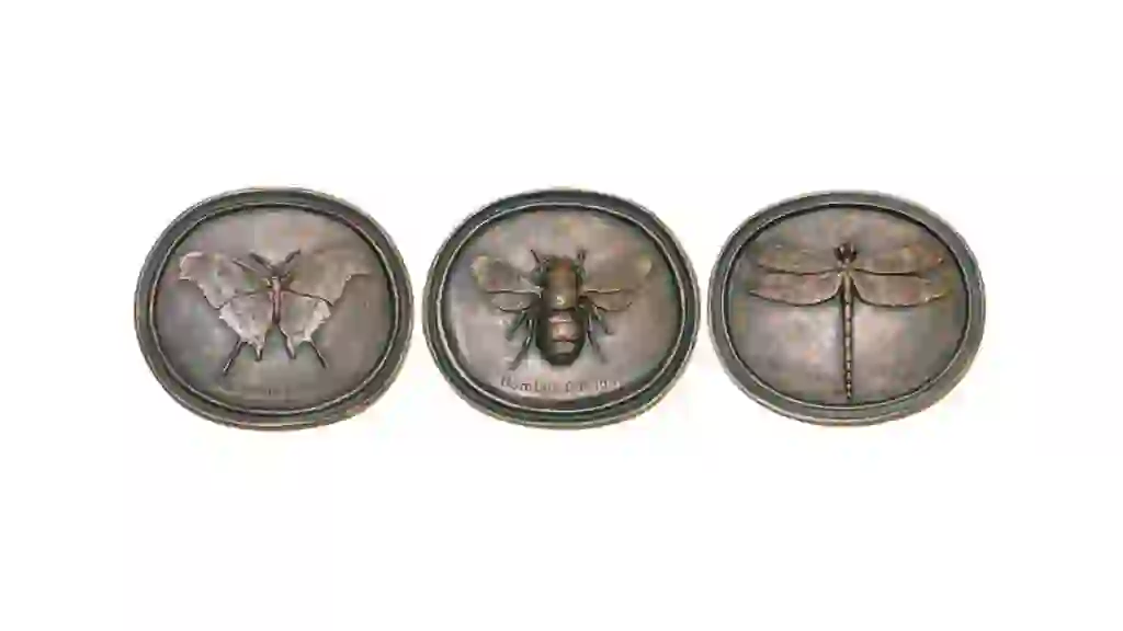 oval plaques
