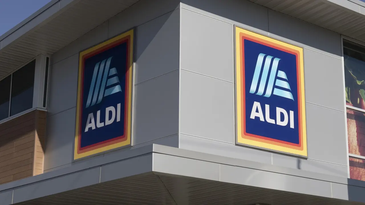 Aldi Discount Supermarket. Aldi sells a range of grocery items, including produce, meat and dairy at discount prices. stock photo