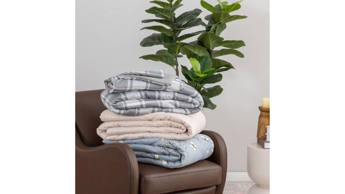herringbone_down_alternative_blanket