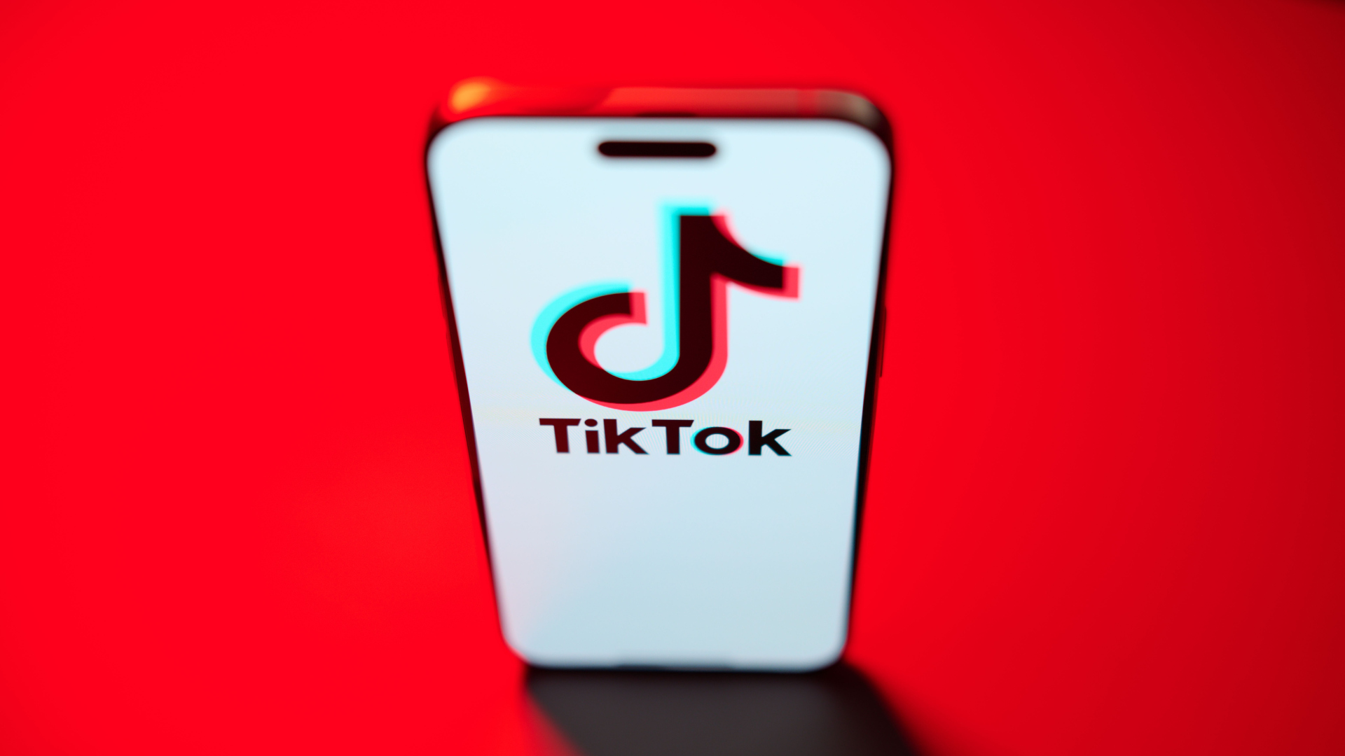TikTok, Facebook and the World's 8 Other Most Valuable Brands in 2025