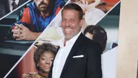Tony Robbins’ 10-Step Strategy To Becoming Rich