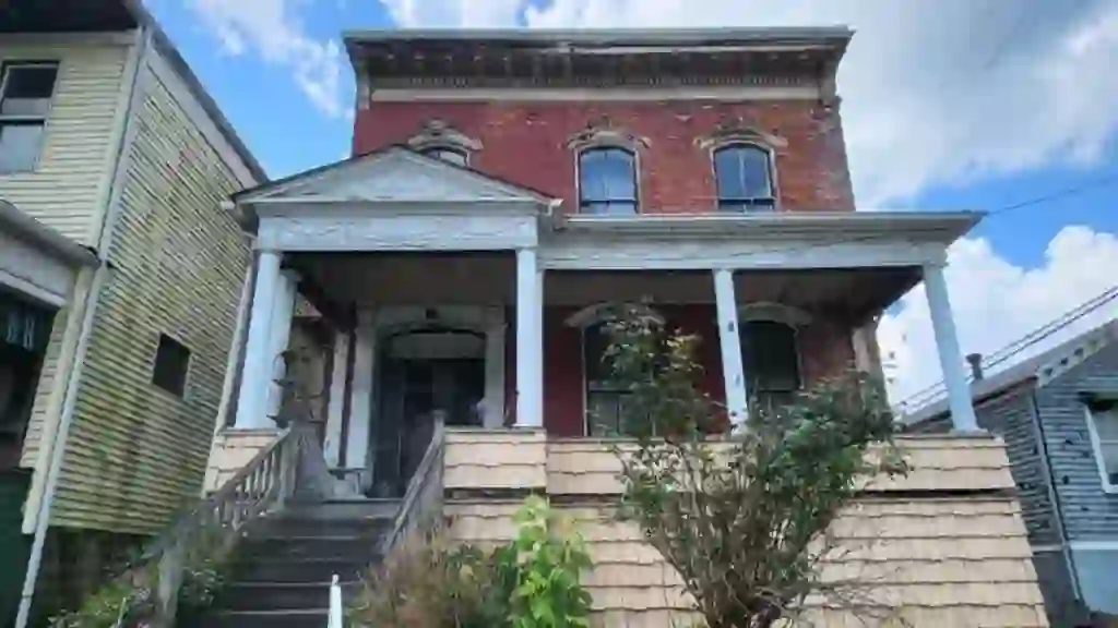 House in Wheeling, West Virginia for sale Realtor