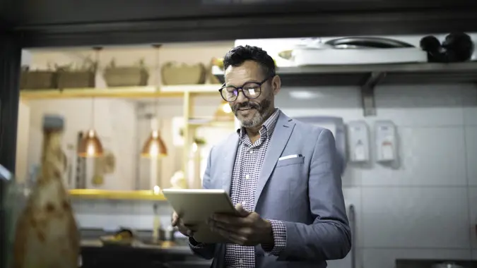 Here’s How To Retire Comfortably Without a 401(k) Here’s How To Retire Comfortably Without a 401(k)