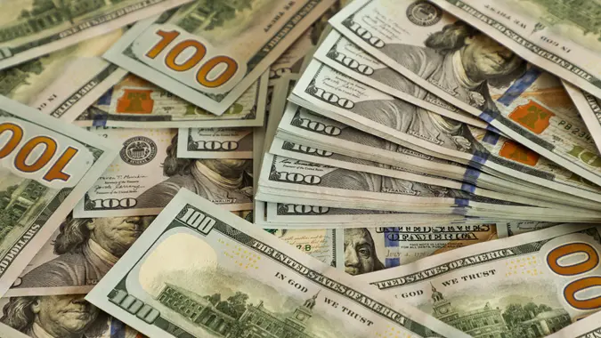 6 Signs You’re Actually Upper-Middle Class (Even If You Don’t Feel Rich) 6 Signs You’re Actually Upper-Middle Class (Even If You Don’t Feel Rich)