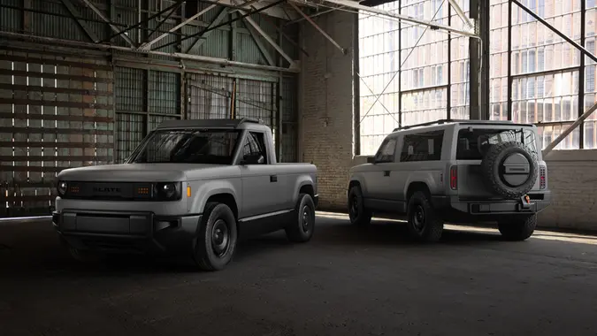 Jeff Bezos’ $25K EV Truck vs. Tesla Cybertruck: Which Is the Better Buy? Jeff Bezos’ $25K EV Truck vs. Tesla Cybertruck: Which Is the Better Buy?
