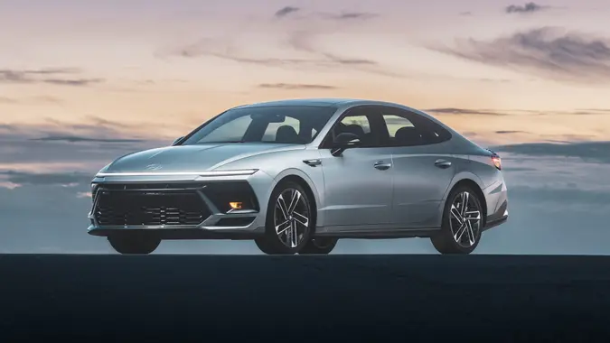 Hyundai Announces 2025 Sonata Pricing, Including Attainable New SE Model