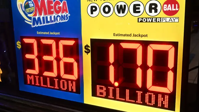 Powerball jackpot, New York, USA - 04 Sep 2025