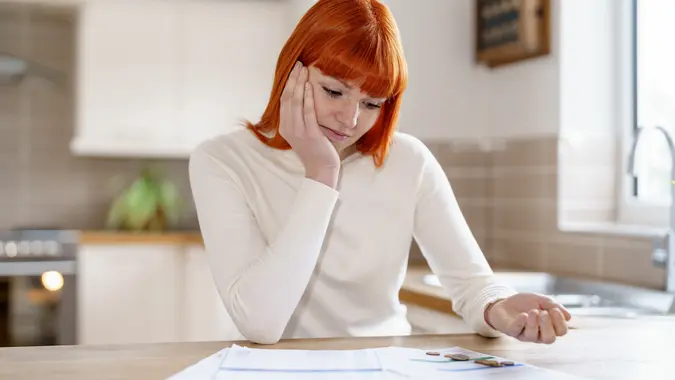 How To Live Comfortably on $2,000 a Month Even with Inflation How To Live Comfortably on $2,000 a Month Even with Inflation