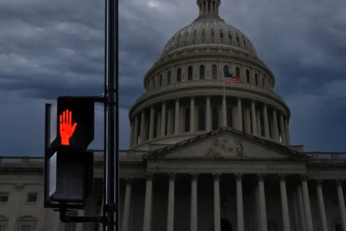 Government Debt Ceiling and Federal Government Shutdown - Capitol.