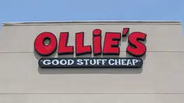 6 Things To Buy at Ollie’s for the Holidays