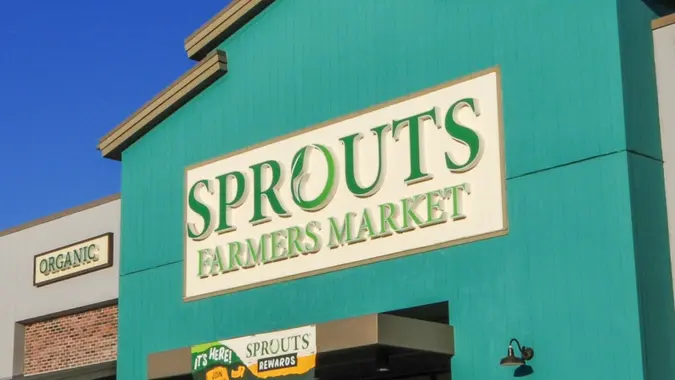 5 Healthy Thanksgiving Foods To Grab Now at Sprouts 5 Healthy Thanksgiving Foods To Grab Now at Sprouts