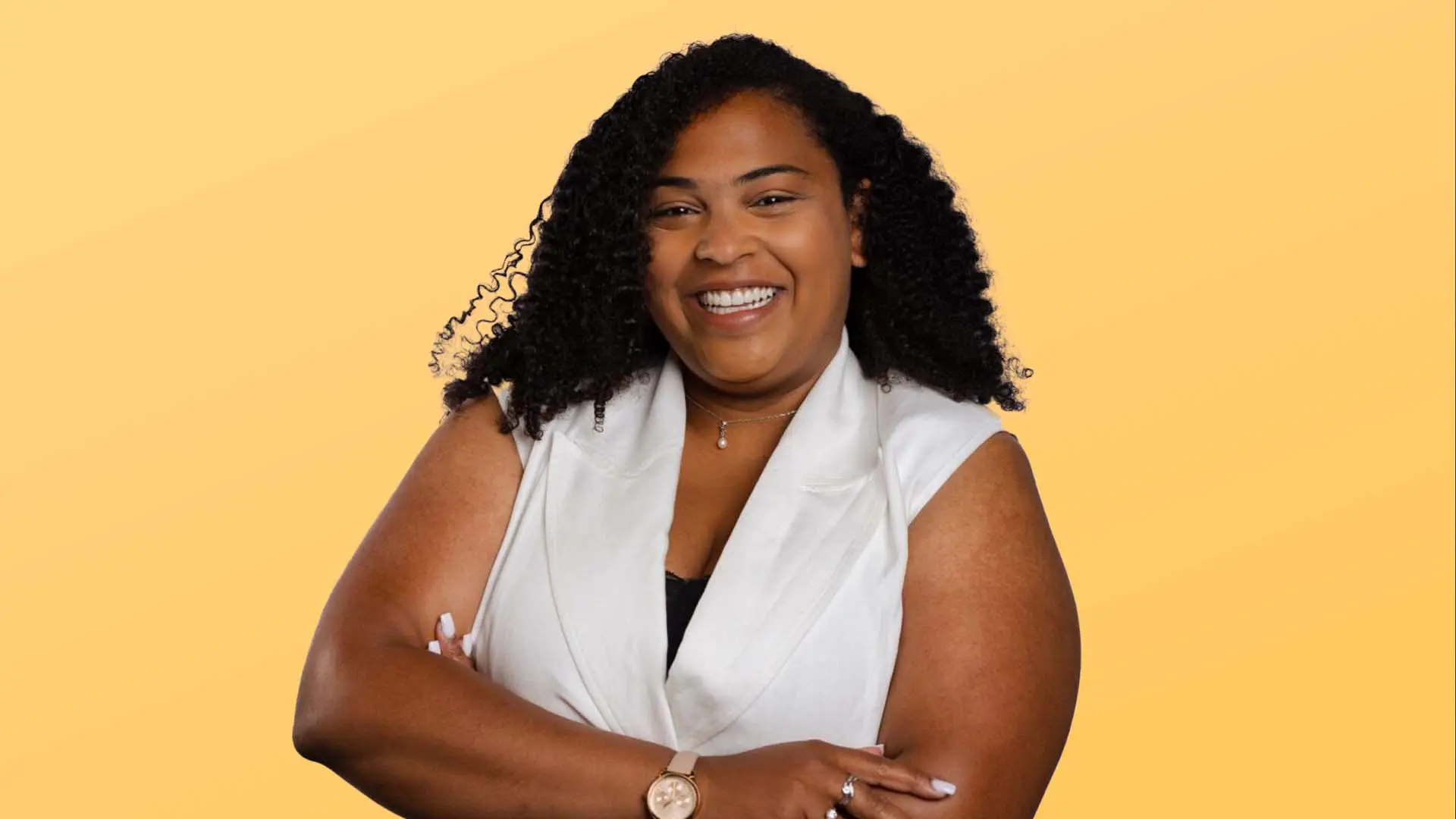 Alejandra Rojas Headshot