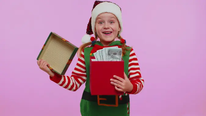 5 Holiday Gifts That Teach Kids Money Skills (and Are Actually Fun) 5 Holiday Gifts That Teach Kids Money Skills (and Are Actually Fun)