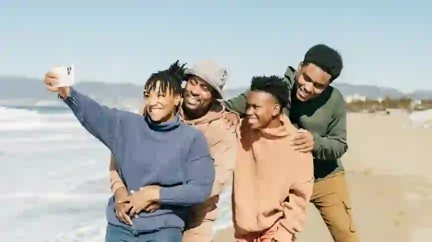 7 Everyday Habits People Use To Raise Their Net Worth Faster Than Average