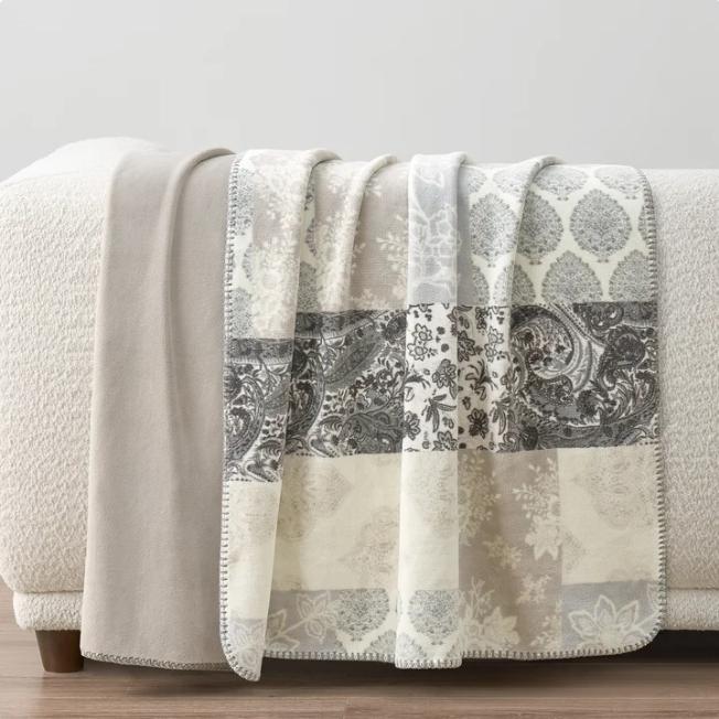 Costco Casual Living Reversible Luxe Plush Throw