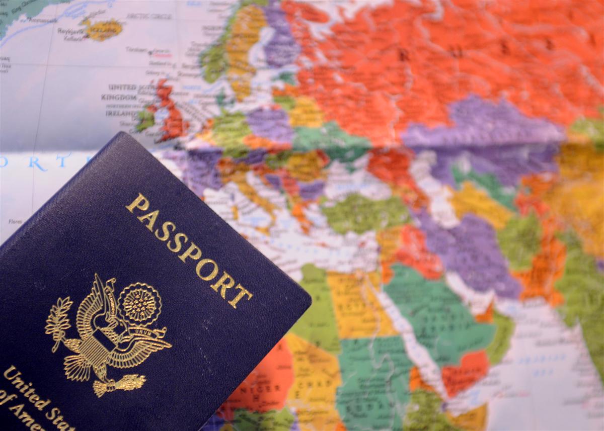 Wealthy Americans Relinquish U.S. Citizenship to Avoid High Taxes Wealthy Americans Relinquish U.S. Citizenship to Avoid High Taxes