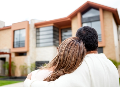 Your Need-to-Know House Hunting Checklist Before Locking into a Mortgage Loan Your Need-to-Know House Hunting Checklist Before Locking into a Mortgage Loan