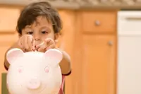 9 Steps to Help Kids Establish Credit